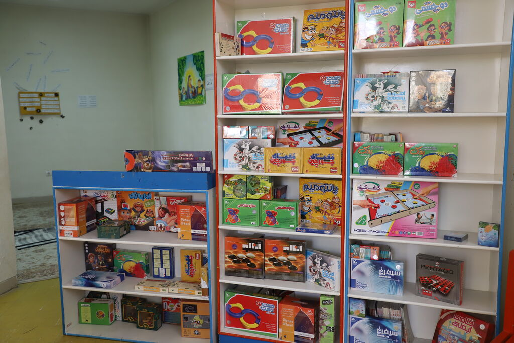 ایجاد کتابخانه در مدارس روستایی شهرستان اشنویه 
