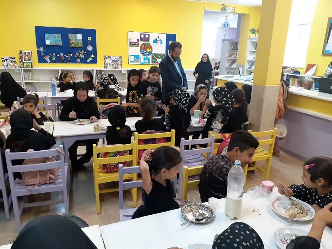 مرکز فرهنگی هنری داران سوگواره عزای امام حسین ( ع) را با حضور اعضای پسر و دختر برگزار نمود