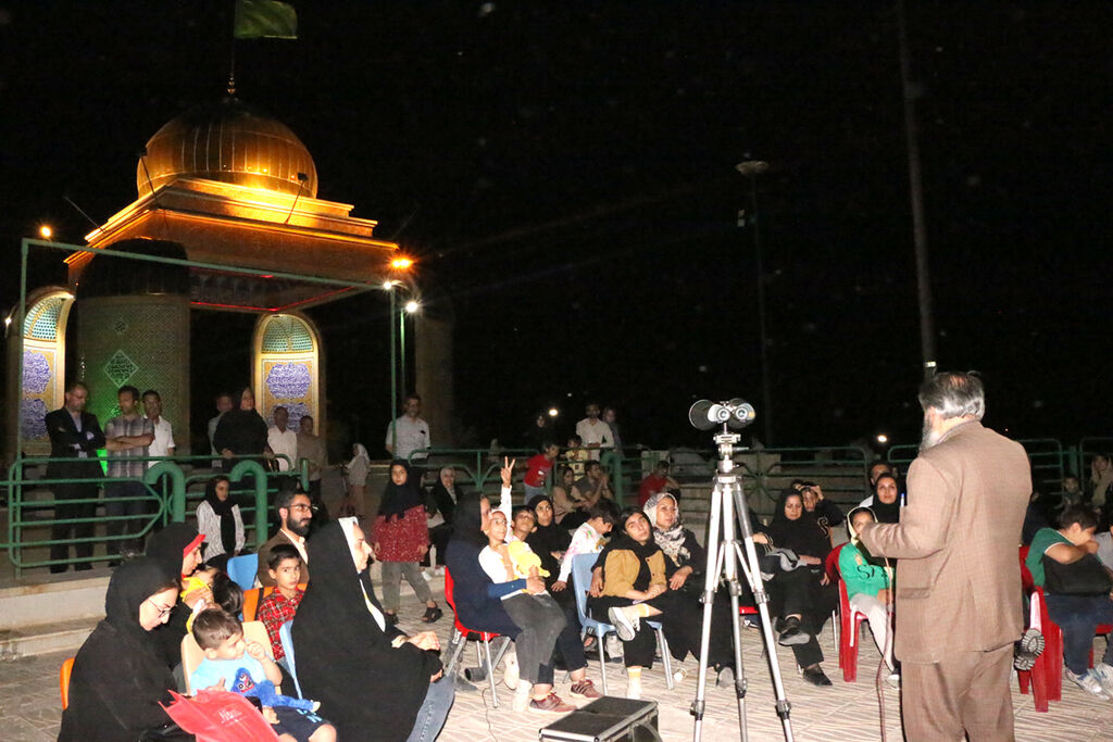 رصد طلوع ماه توسط کودکان و نوجوانان شهرکرد