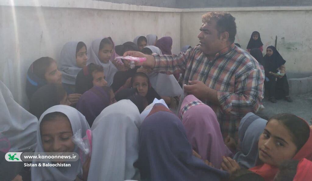 واحد سیار کانون مهمان کودکان در اوقات فراغت تابستان داغ سیستان و بلوچستان