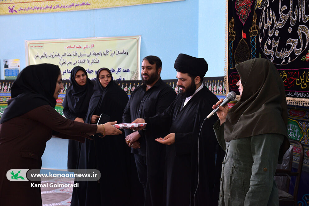 برگزیدگان مسابقه عفاف و حجاب کانون لرستان معرفی شدند