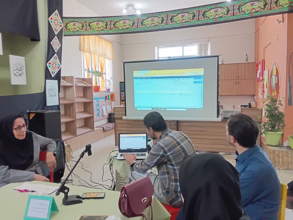 برگزاری هفتمین دوره تربیت مربی کانون در مرکز 4 همدان