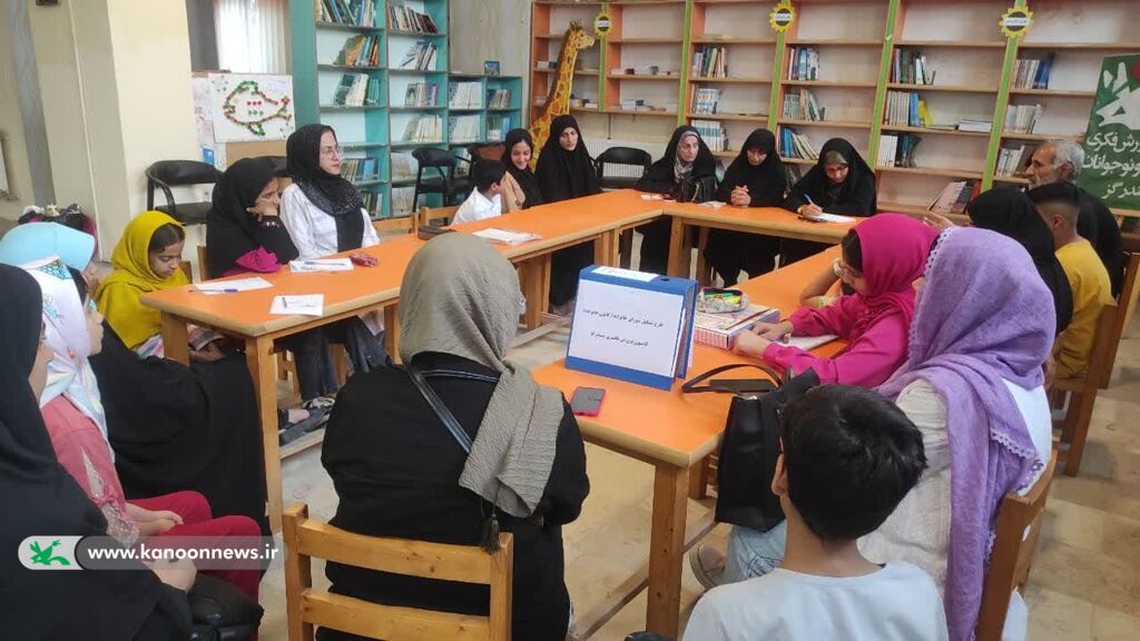 نشست شورای مشورتی نوجوانان در مراکز بندرترکمن، دلند و گنبدکاووس