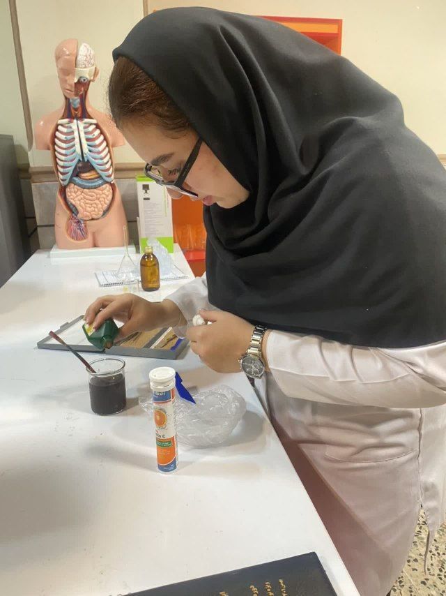 آغاز به کار کارگاههای علوم در مرکز شماره ۴ کانون کرمانشاه