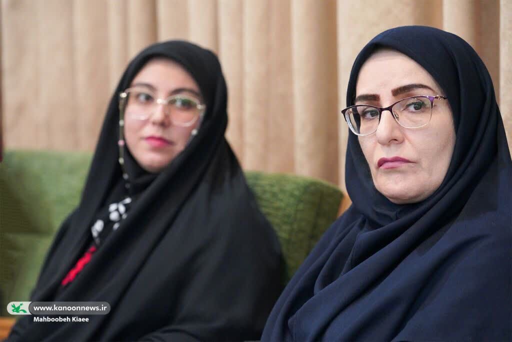 تجلیل از دو عضو نوجوان کرمانشاهی در ضیافتی شاعرانه توسط وزیر آموزش و پرورش