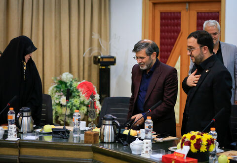 ضیافت شاعرانه و تجلیل از برگزیدگان باشگاه قاف