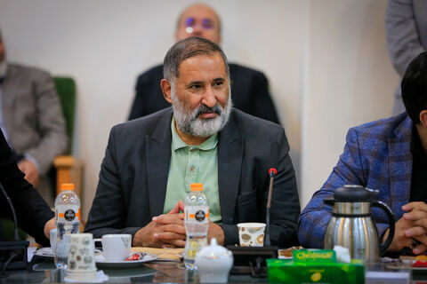 ضیافت شاعرانه و تجلیل از برگزیدگان باشگاه قاف