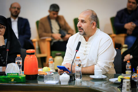 ضیافت شاعرانه و تجلیل از برگزیدگان باشگاه قاف