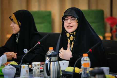 ضیافت شاعرانه و تجلیل از برگزیدگان باشگاه قاف