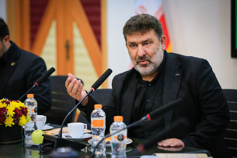 ضیافت شاعرانه و تجلیل از برگزیدگان باشگاه قاف