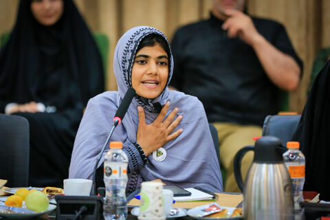 ضیافت شاعرانه و تجلیل از برگزیدگان باشگاه قاف