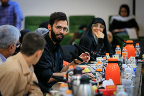 ضیافت شاعرانه و تجلیل از برگزیدگان باشگاه قاف