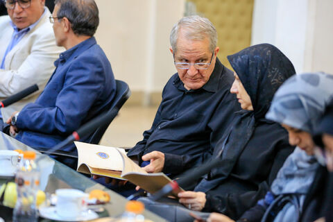 ضیافت شاعرانه و تجلیل از برگزیدگان باشگاه قاف