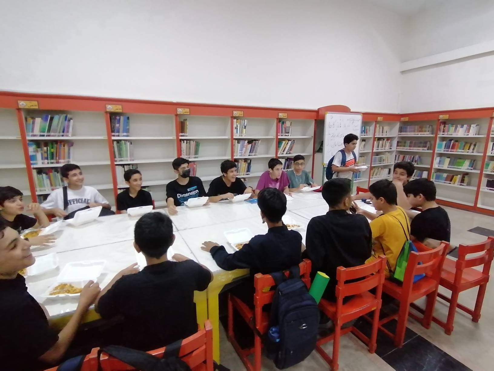 اعضای مرکز شماره ۳۰ کانون تهران با  اصول و مبانی تعزیهخوانی حسینی آشنا شدند