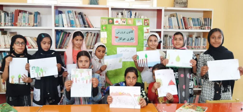 برنامه "جنگل سبز بمان" در مراکز همدان برگزار شد