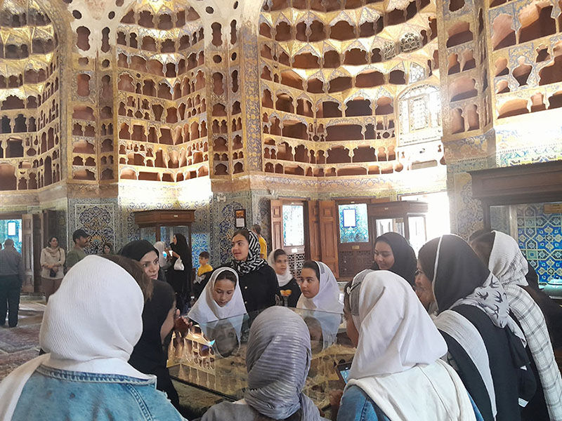 بازدید اعضای کانون نیر از مجموعه تاریخی شیخ صفیالدین اردبیلی