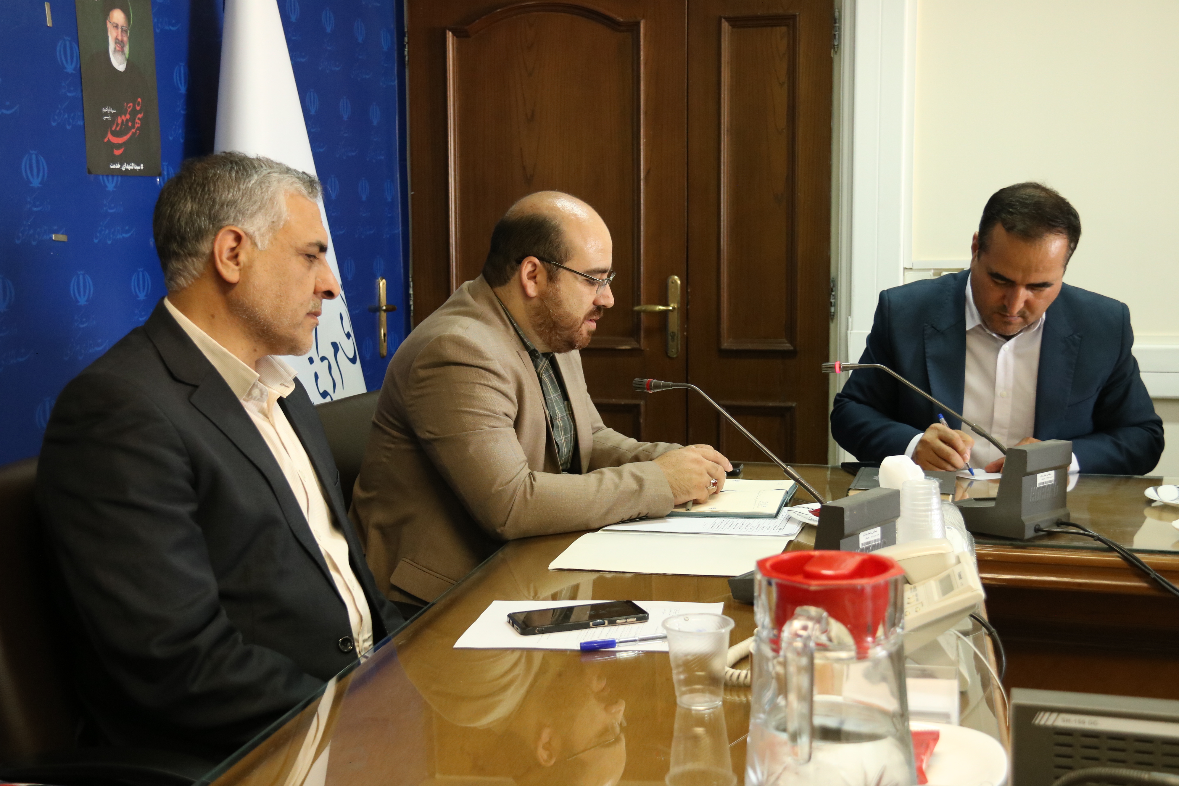 دومین جلسه گروه کاری تخصصی کودک و نوجوان استان مرکزی