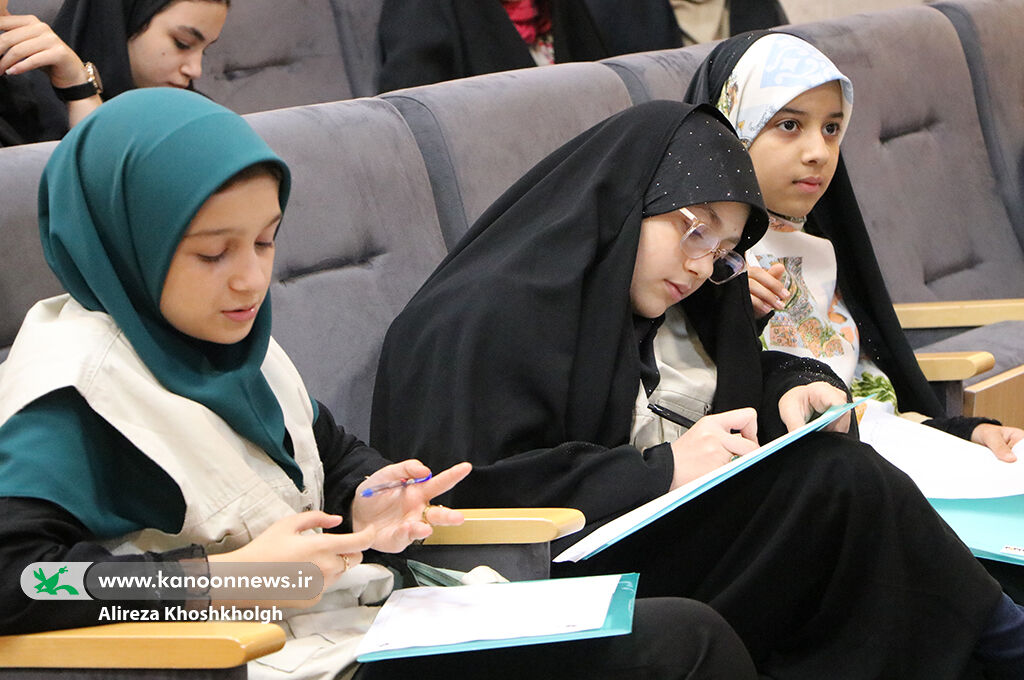 دومینگردهمآیی آموزشی خبرنگاران نوجوان کانون گیلان