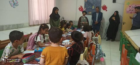 بازدید ائمه جمعه استان از برنامه‌های بهاره و تابستانه کانون فارس