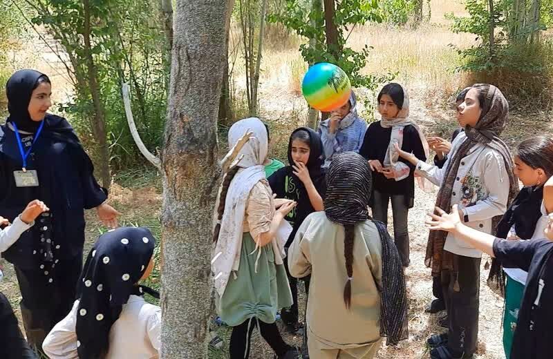 اردوی علمی نوجوانان مرکز شیرین سو به دنیای پرفسور بالتازار