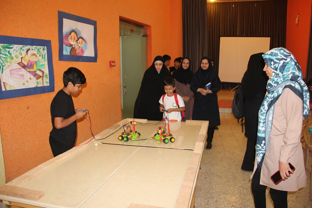 بازدید نمایندگان معاونت فرهنگی از فعالیت های تابستانی مراکز استان هرمزگان