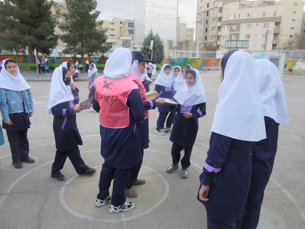 باشگاه کتابخوانی کانون کرمانشاه به‌عنوان برترین در کشور