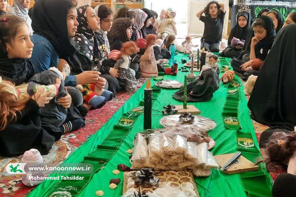 اعضا و خانوادهی مرکز شماره ۵ در میهمانی «اشک عروسکها»