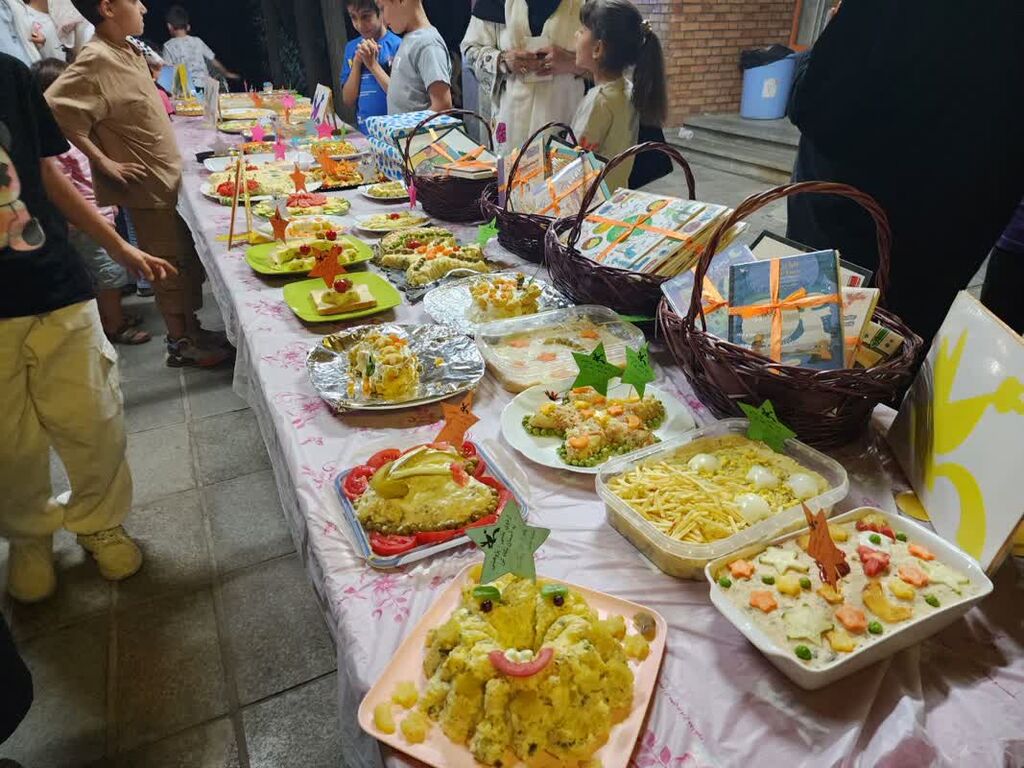 اردوی نجوم « به آسمان نگاه کن» کانون همدان برگزار شد
