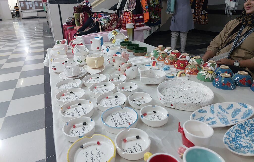 برگزاری نمایشگاه صنایعدستی در حاشیه اردوی قاف گلستان