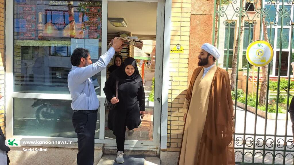 اعزام همکاران کانون پرورش فکری زنجان به موکب کانون در مریوان مرز باشماق