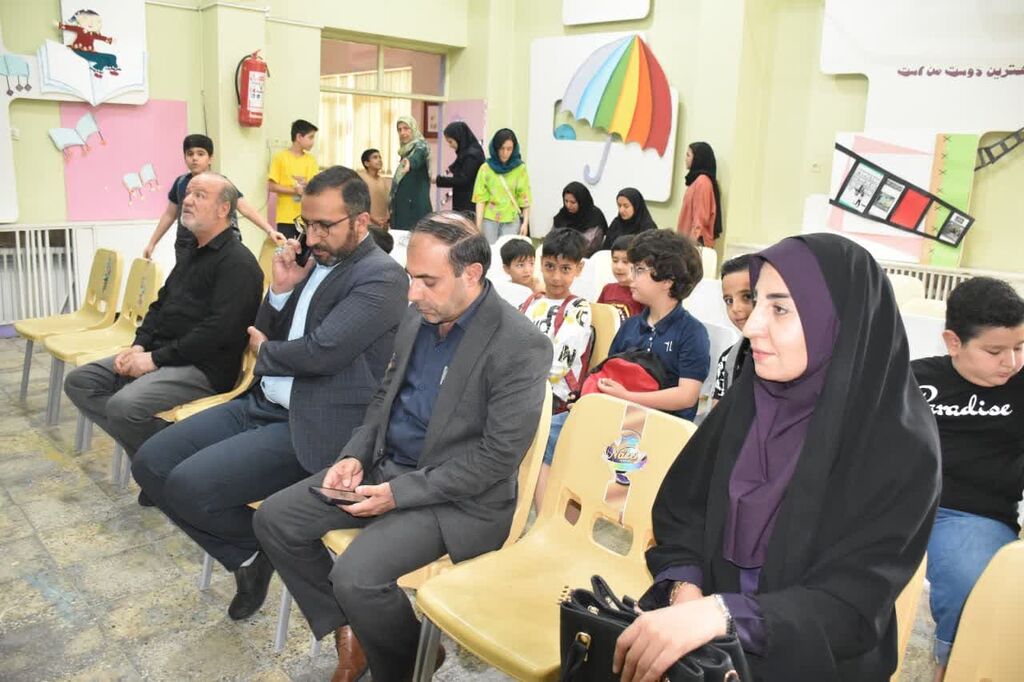 کانونیهای بروجن از آزادهی جنگ تحمیلی تجلیل کردند