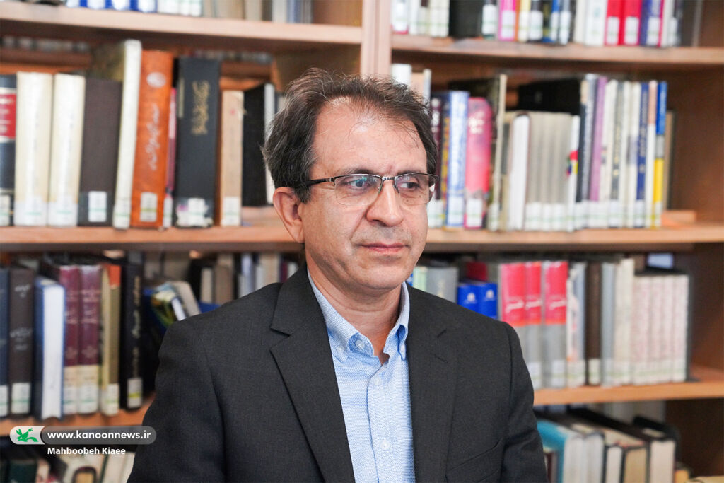ایجاد فرصت گفتوگو و افزایش انگیزه خواندن با فلسفهورزی
