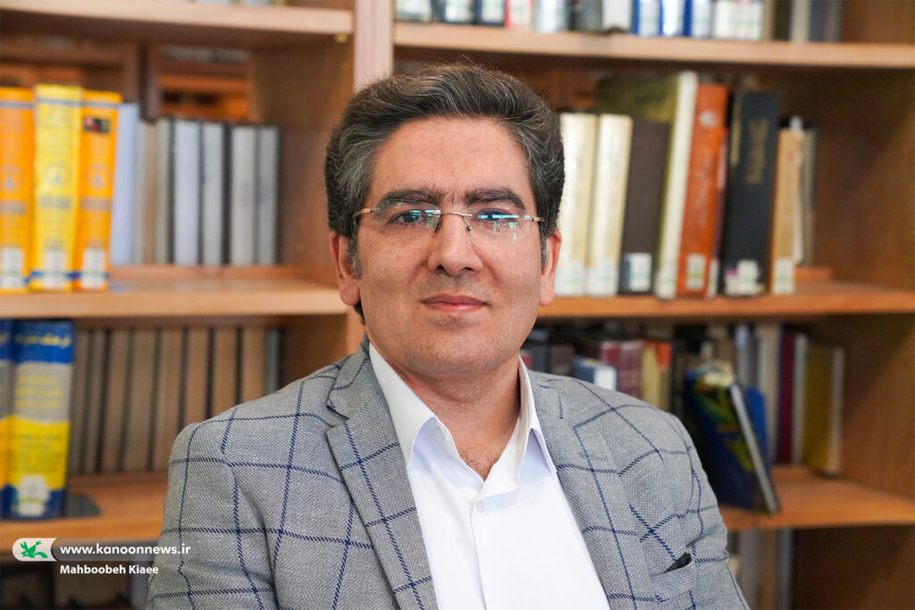 ایجاد فرصت گفتوگو و افزایش انگیزه خواندن با فلسفهورزی