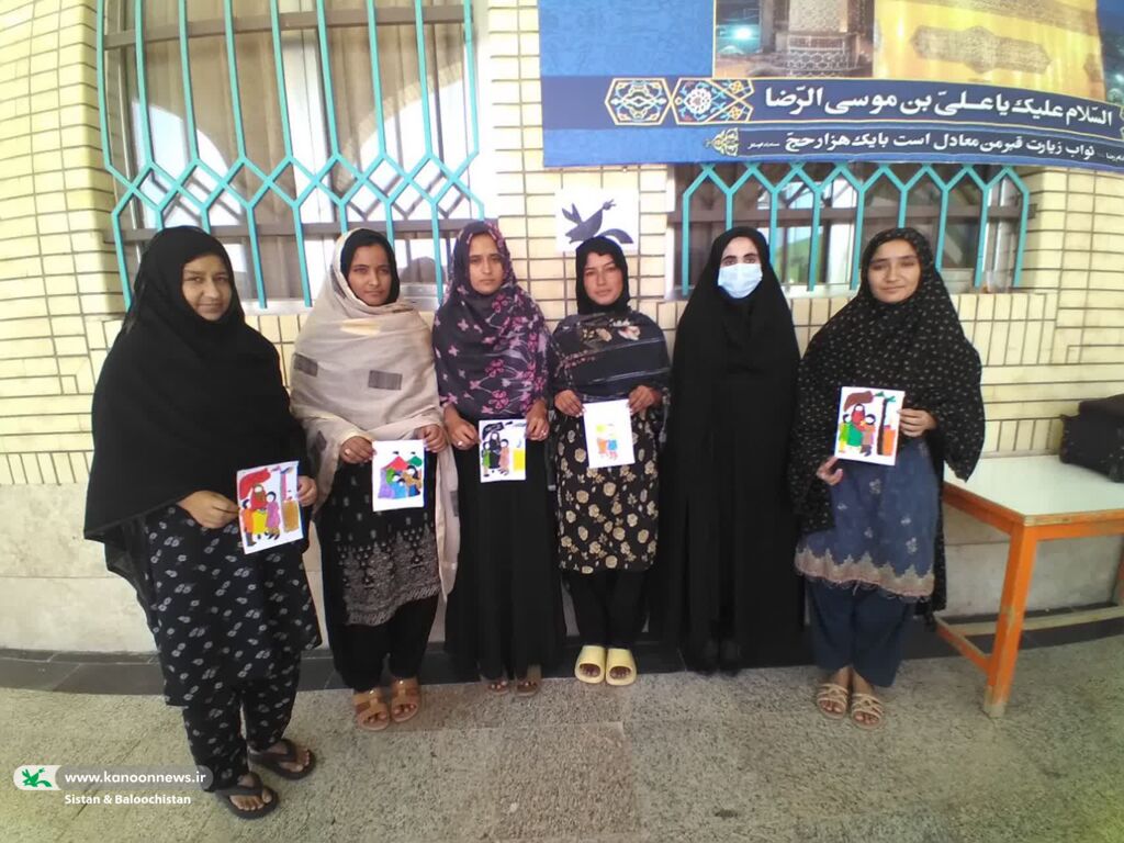 ارایه خدمت به زائران پاکستانی اربعین توسط مربیان کانون سیستان و بلوچستان وقتی فعالیتهای کانون کودک درون زائران پاکستانی اربعین را شکوفا میکند