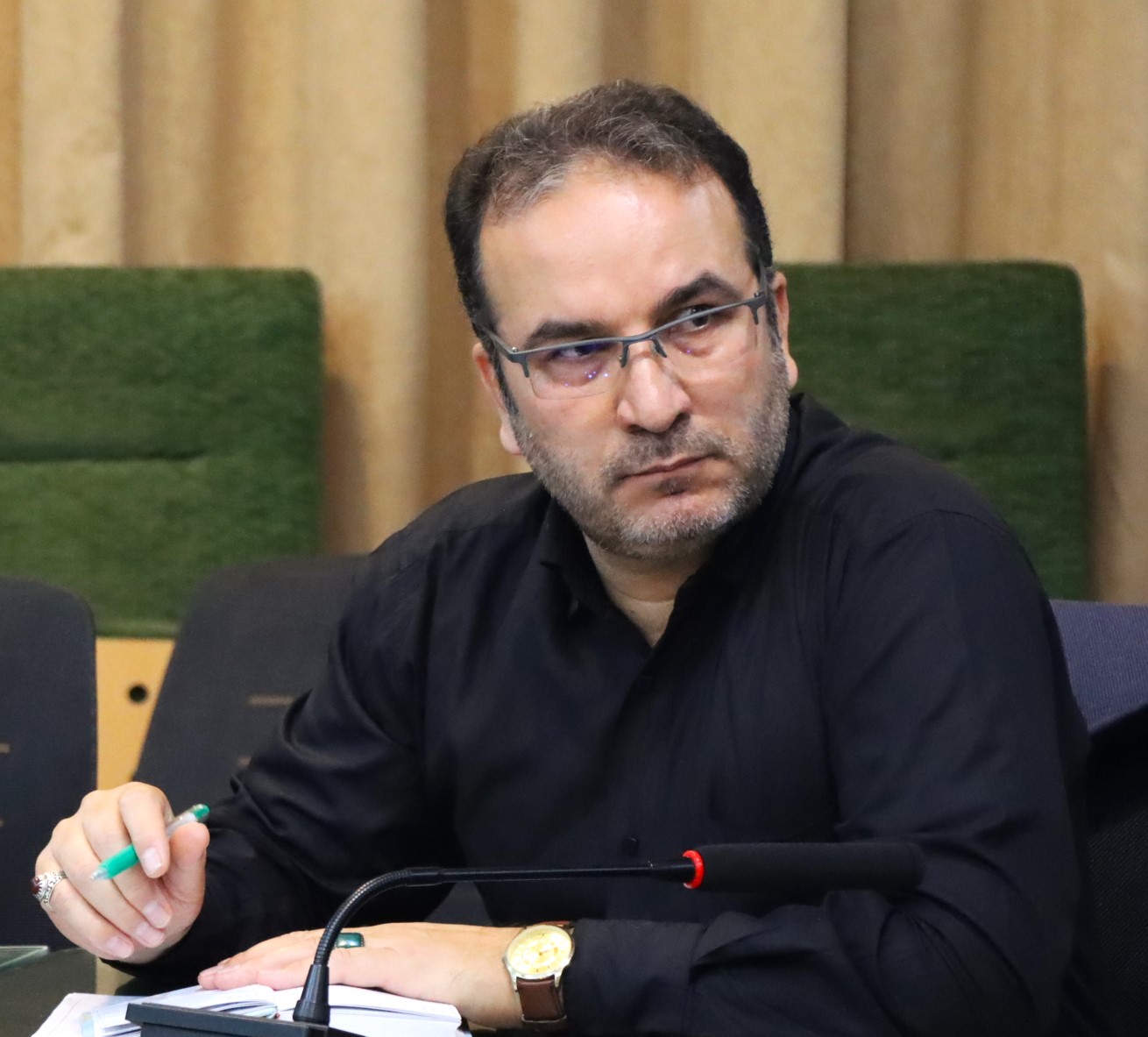 گفتوگو با معاون مالی و اداری اداره کل کانون استان تهران