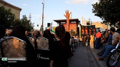 روز اول اجرای تماشاخانه تریلی سیار با نمایش «مشکهای خالی» در استان زنجان