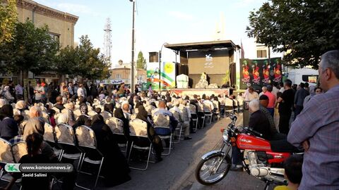 روز اول اجرای تماشاخانه تریلی سیار با نمایش «مشکهای خالی» در استان زنجان