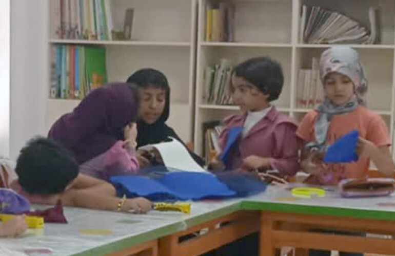 دستسازههای کودکان یزدی به نقطه صفر مرزی میرجاوه ارسال شد