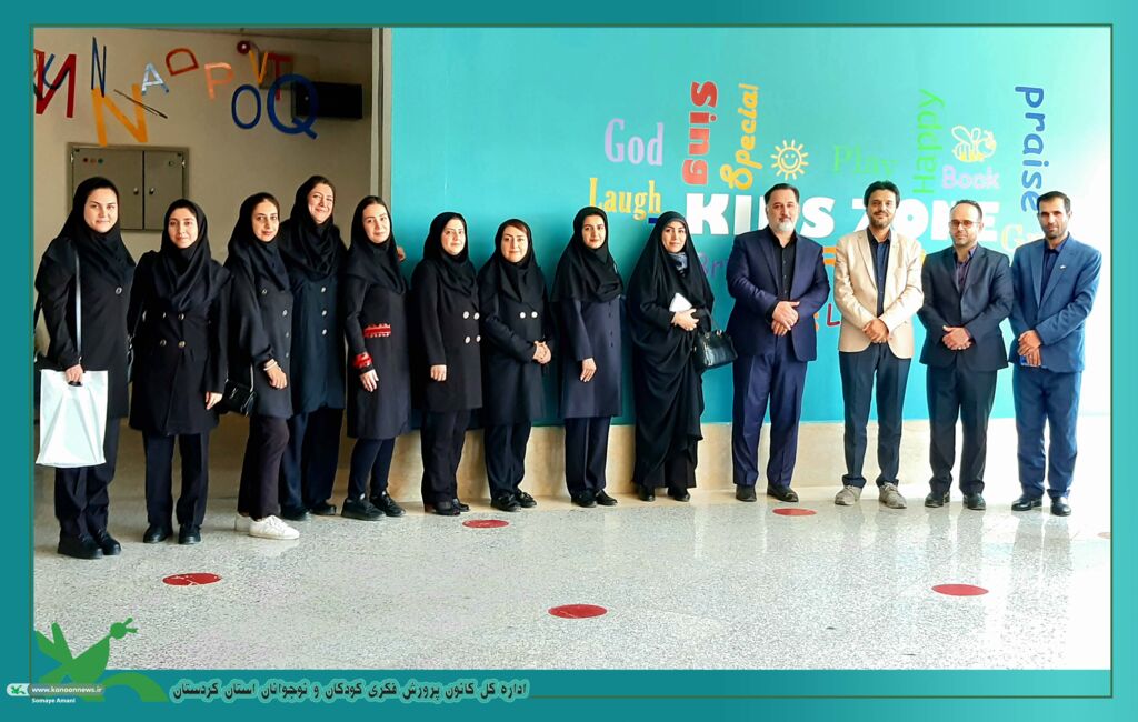 آیین تکریم و معارفه مدیر کانون زبان استان کردستان