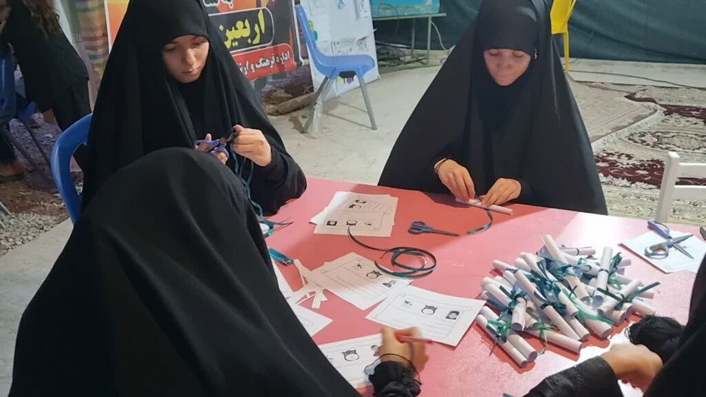 پیادهروی اربعین به نیابت شهدای نوجوان کرمانشاه