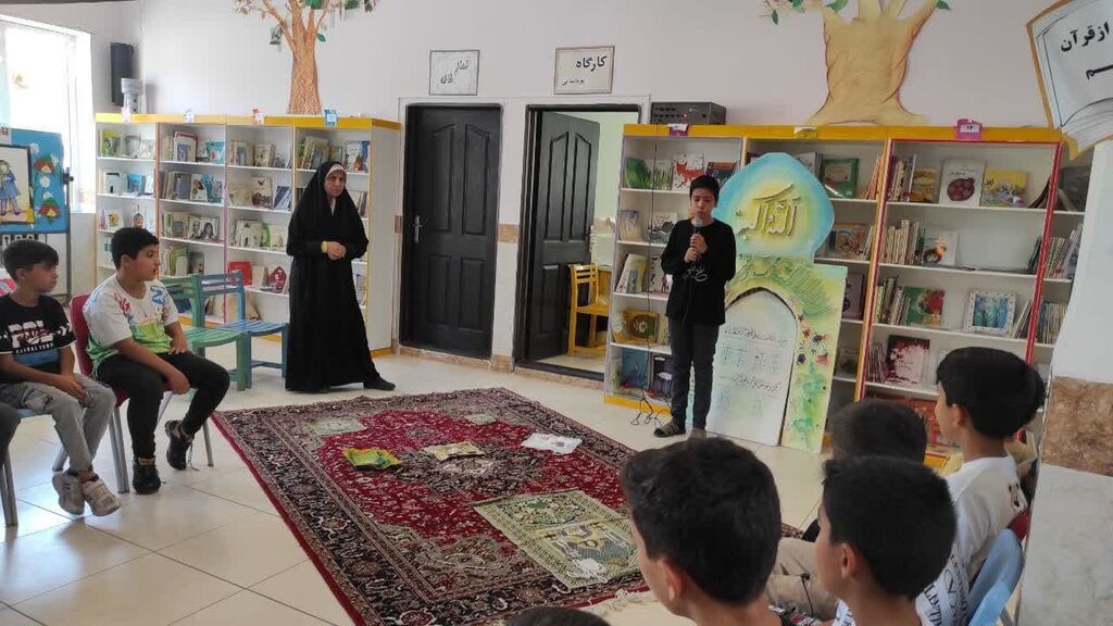 ترویج فرهنگ نماز در مراکز کانون استان آذربایجان غربی