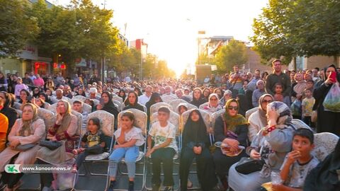 منتخب تصاویر اجرای تماشاخانه سیار با نمایش «مشکهای خالی» در استان زنجان