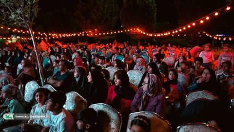 منتخب تصاویر اجرای تماشاخانه سیار با نمایش «مشکهای خالی» در استان زنجان