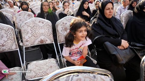 منتخب تصاویر اجرای تماشاخانه سیار با نمایش «مشکهای خالی» در استان زنجان