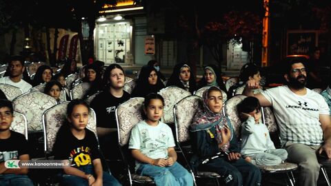 اجرای تماشاخانه سیار با نمایش «مشکهای خالی» در استان زنجان