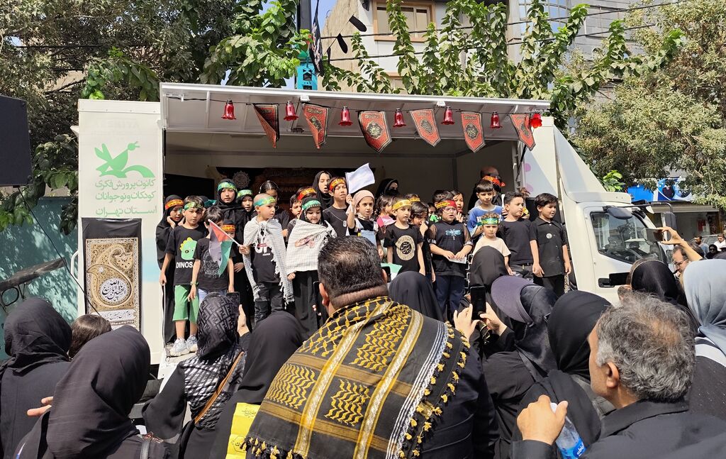 image-20240826081020-12.jpeg تماشاخانهسیارکانون استان تهران به مناسبت اربعین حسینی برگزارکرد