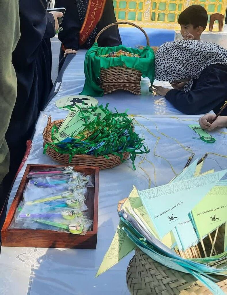 1 موکب کانون در راهپیمایی جاماندگان اربعین در مرند