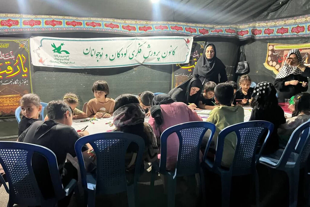 چهارمحال و بختیاری موکب جاماندگان اربعین مرکز الگوی تربیتی مجتمع شهرکرد، درمسیر موکب عشق