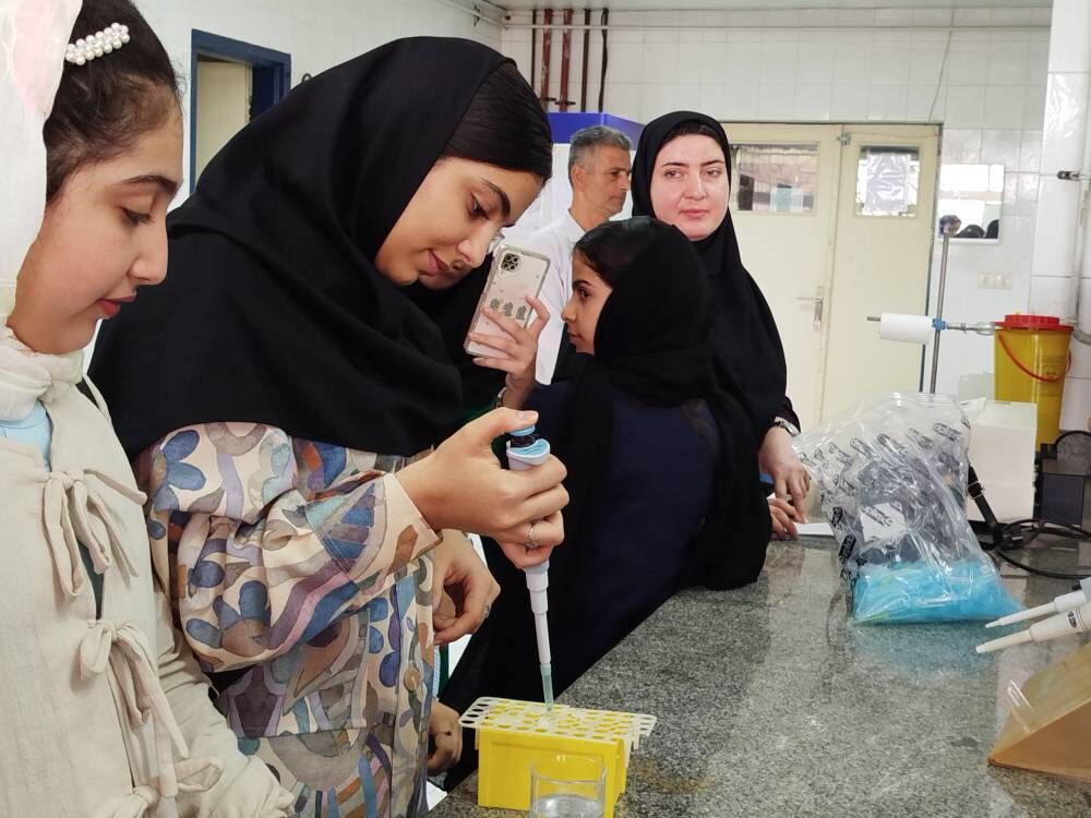 اردوی علمی اعضای کانون ساری از دانشگاه علوم پزشکی مازندران