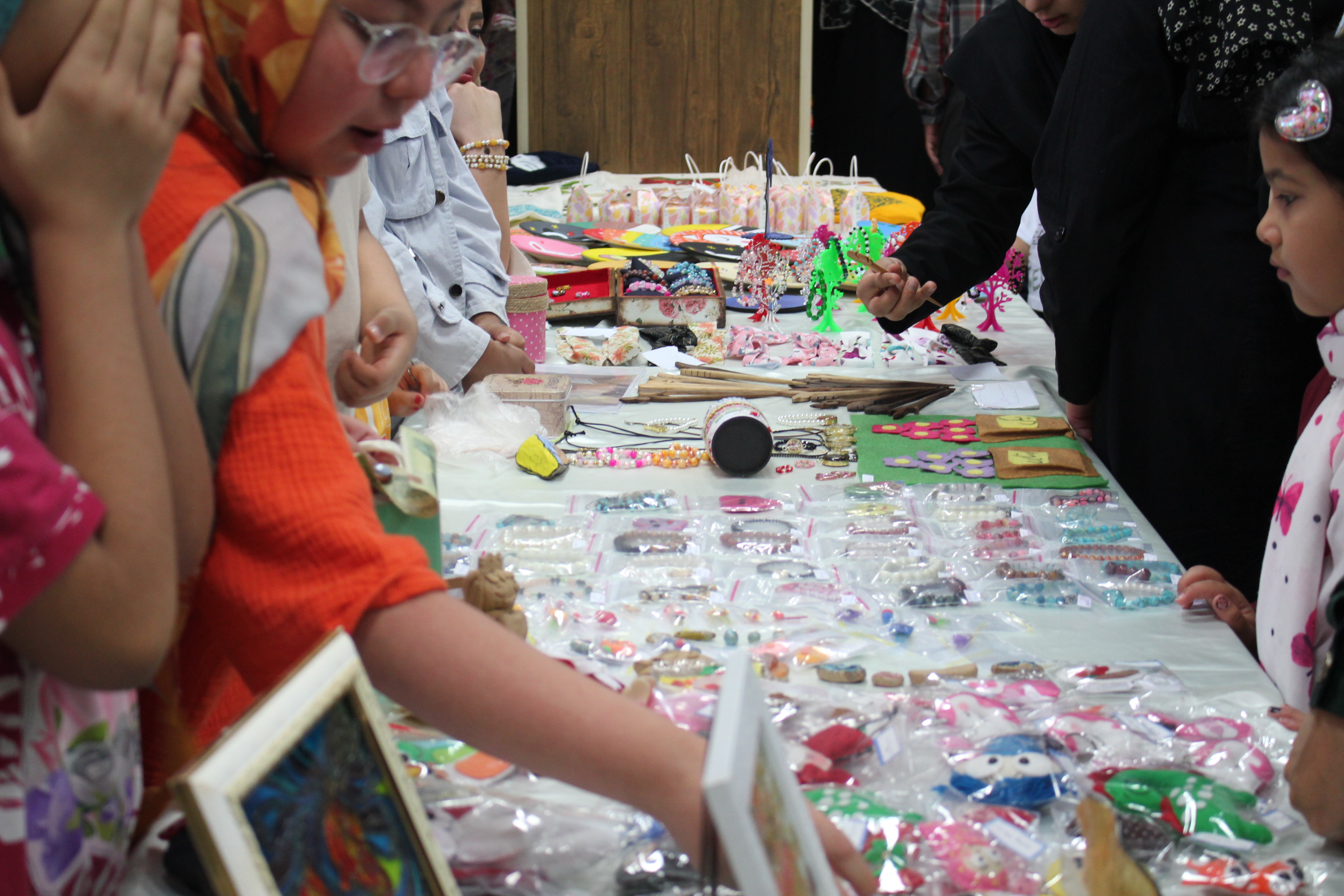 توانمندی های اعضای کانون استان مرکزی در " بازارچه مهارت "